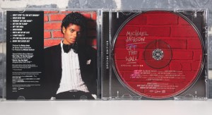 Off The Wall (Special Edition) (03)